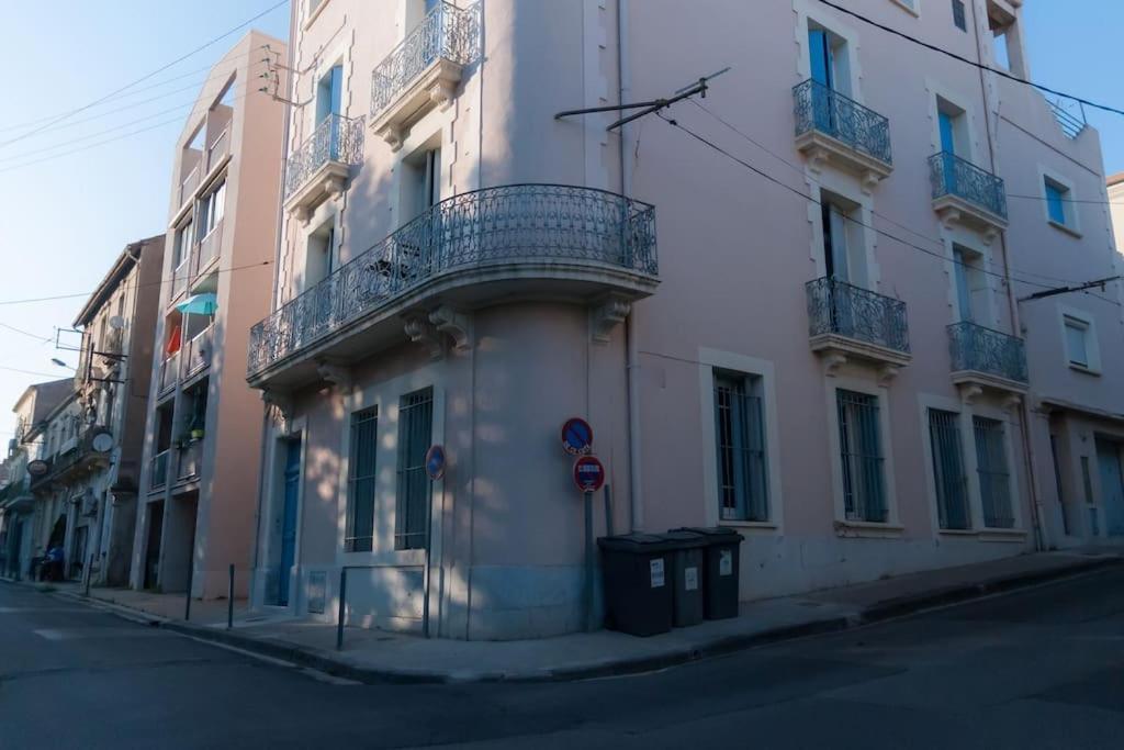 Emile Zola - Grand Appartement Proche Gare Et Polygone - Parking Gratuit- Béziers Exteriér fotografie